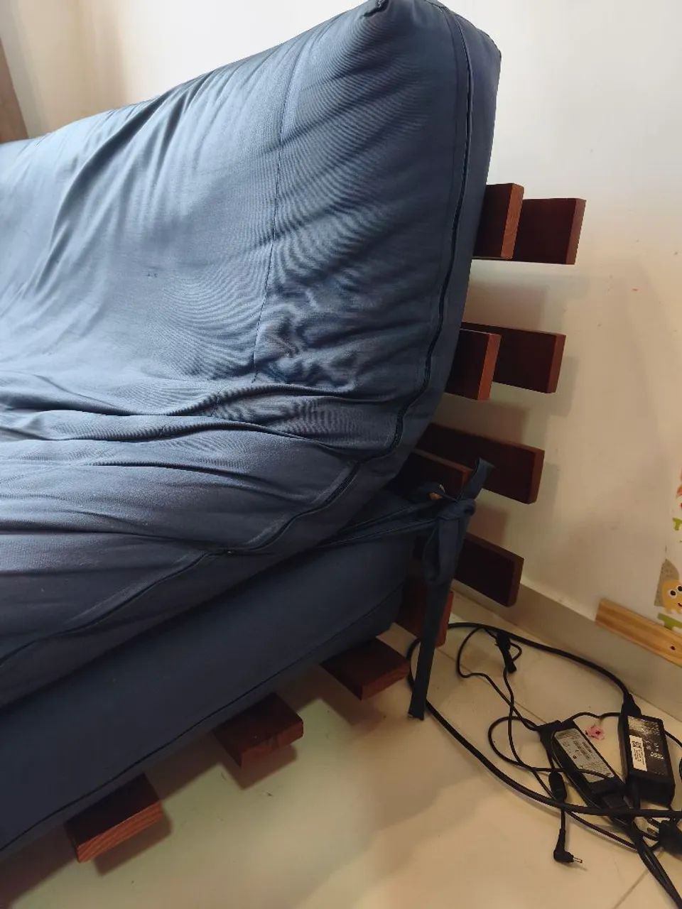 Sofá Cama Casal Futon Acquablock Azul Royal  - Foto 2