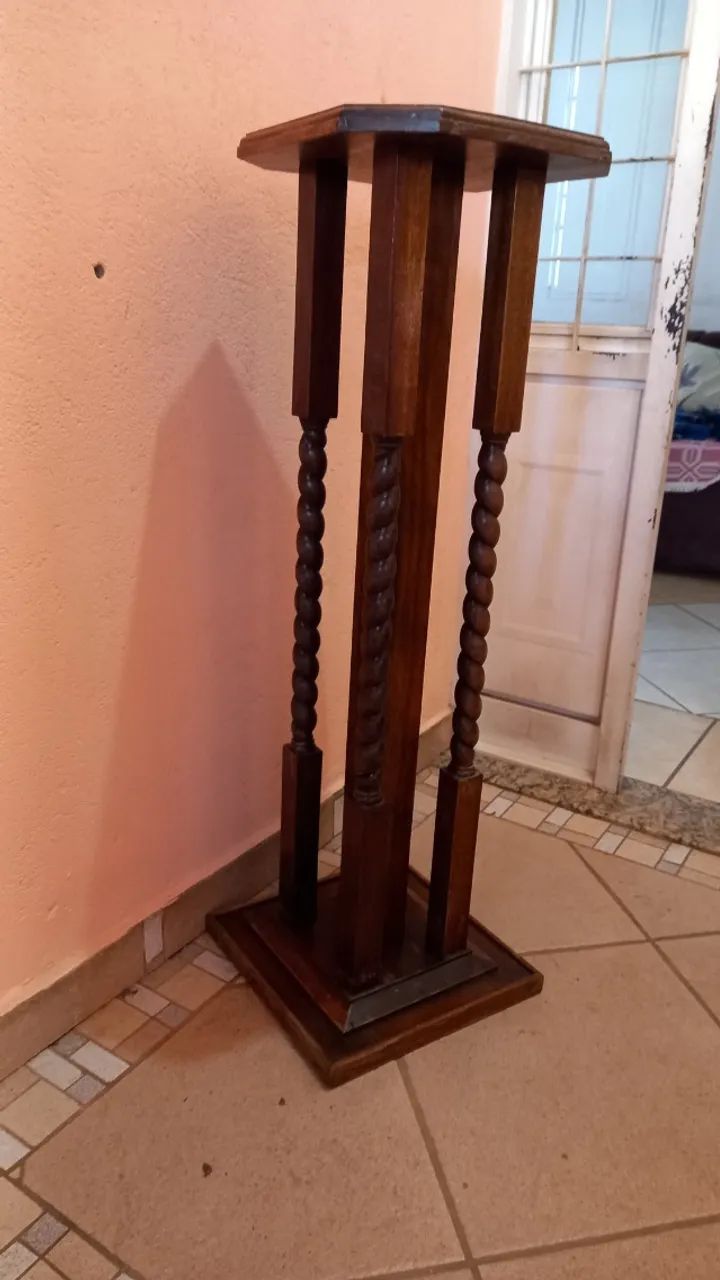 Pedestal em Madeira - Foto 3