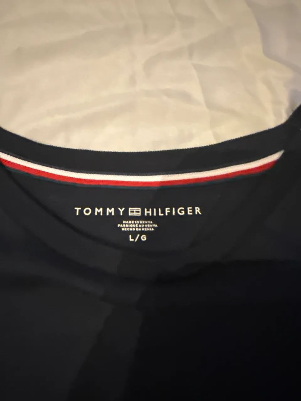 Camisa NOVA e ORIGINAL da Tommy Hilfiger  - Foto 2