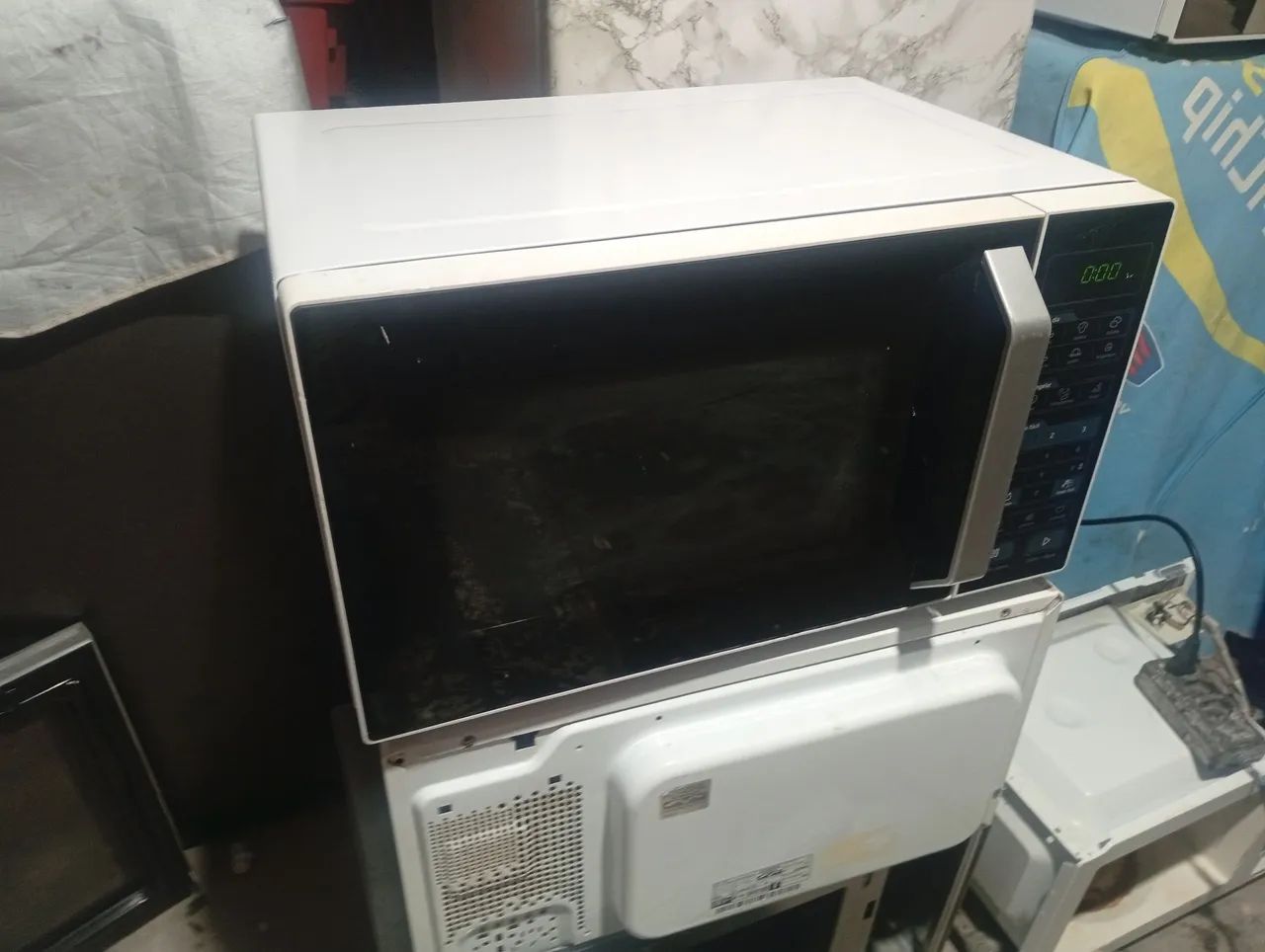 Microondas mideia 25 litros funcionando perfeitamente  - Foto 2