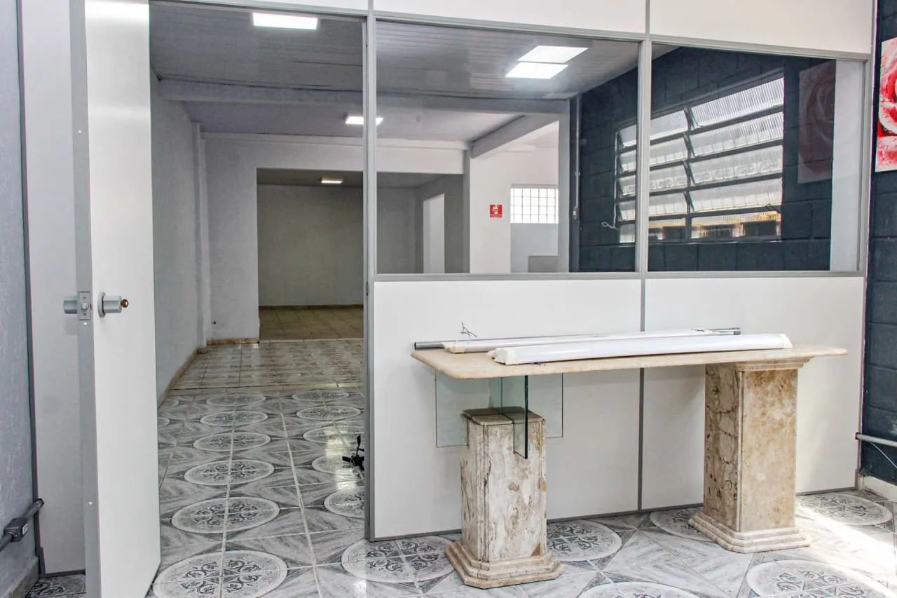 Casa comercial na Rua Eliseu Carnevalli, 4  117 m² - Foto 5