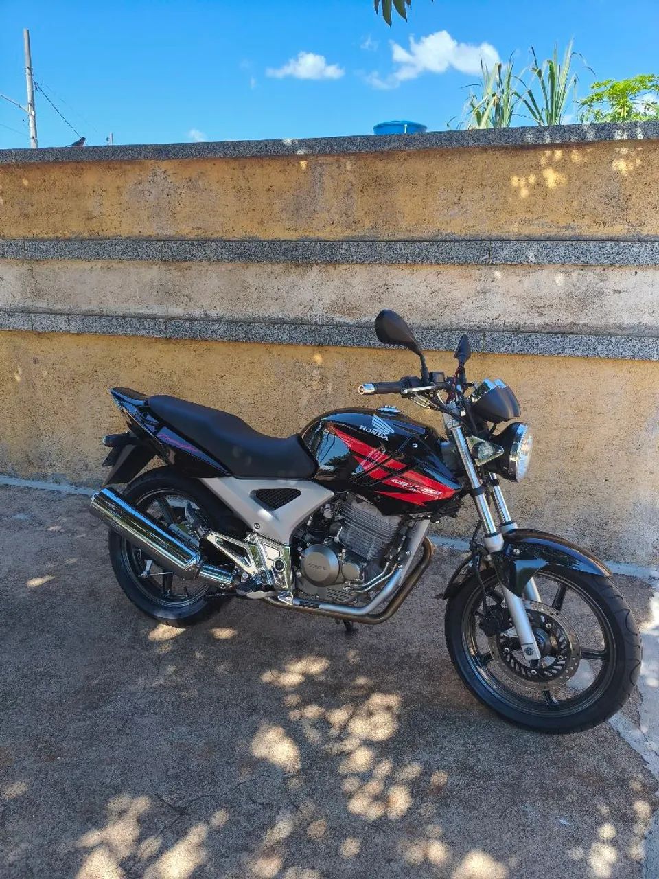 CBX Twister 2008
