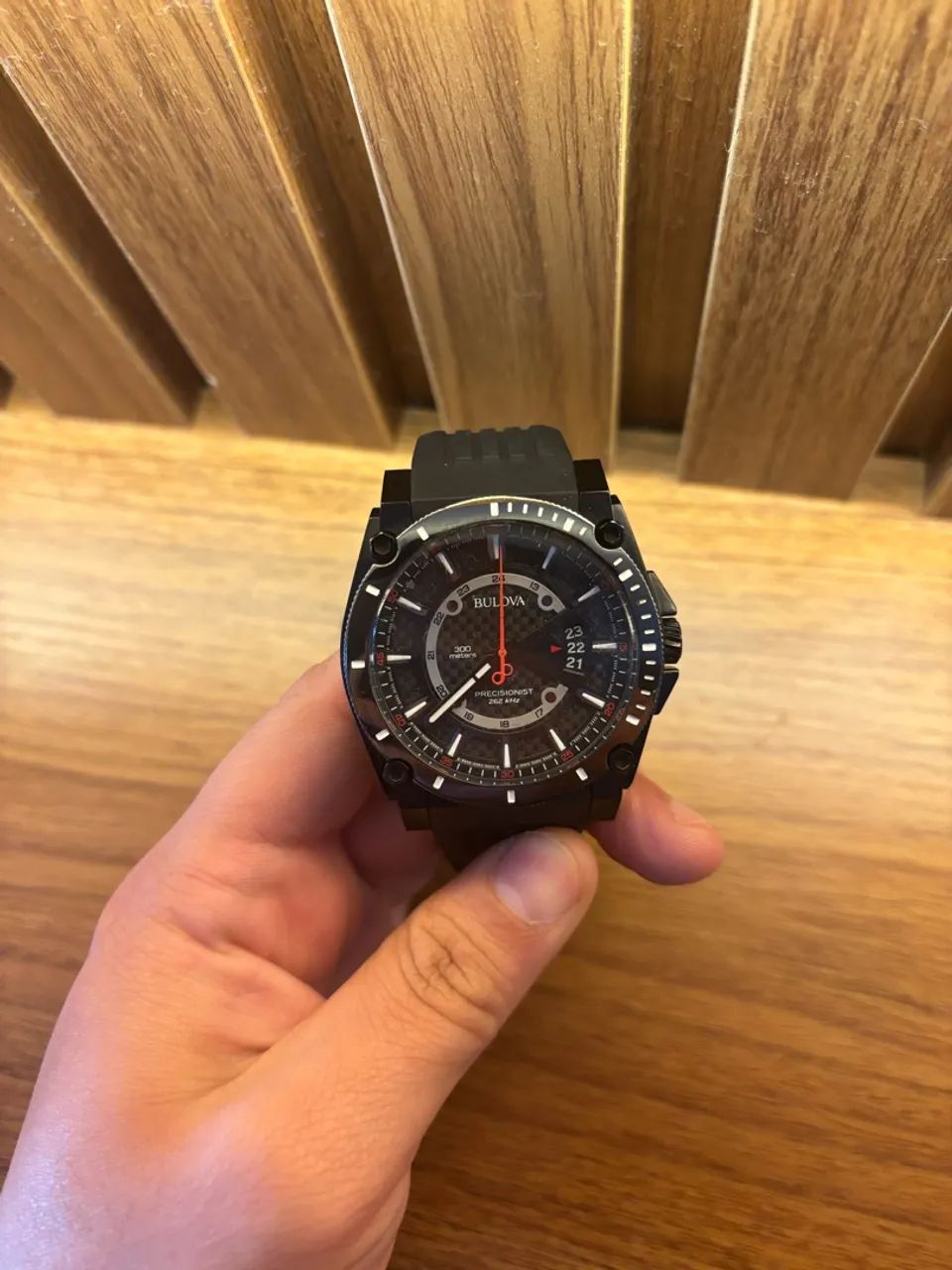 Bulova Precisionist Icon (modelo 98B417)