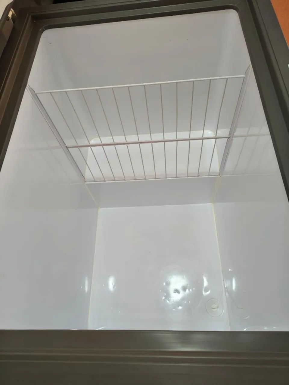 Freezer horizontal Consul 305 litros - Geladeiras e Freezers