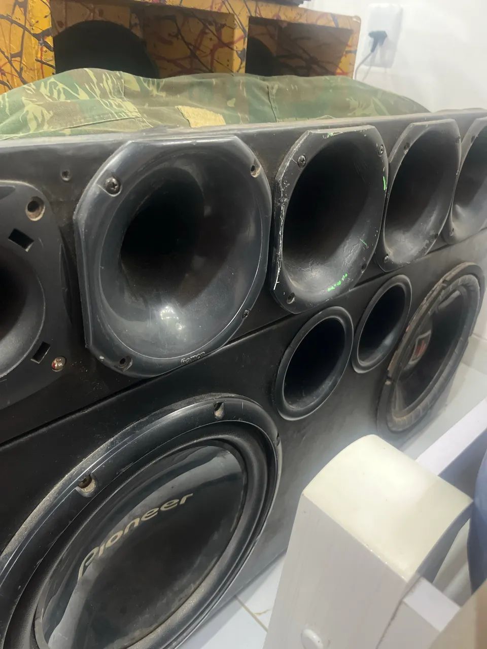 Vendo som automotivo 