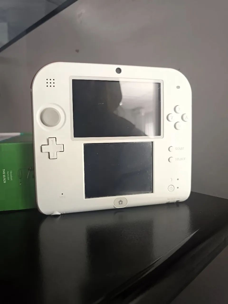 Nintendo 2ds desbloqueado branco e vermelho