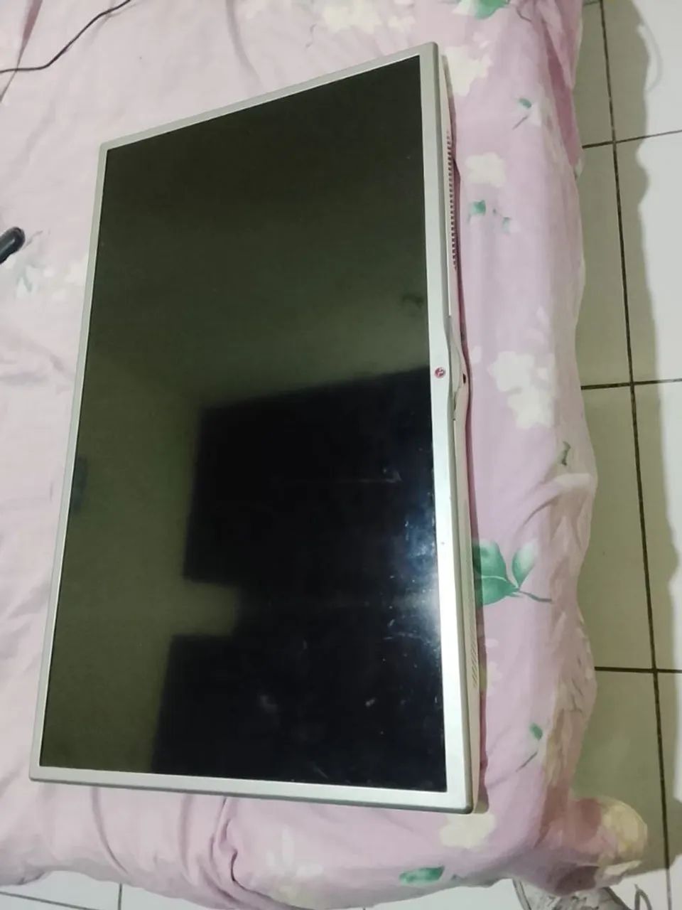 Tv LG pra retirada de peças 