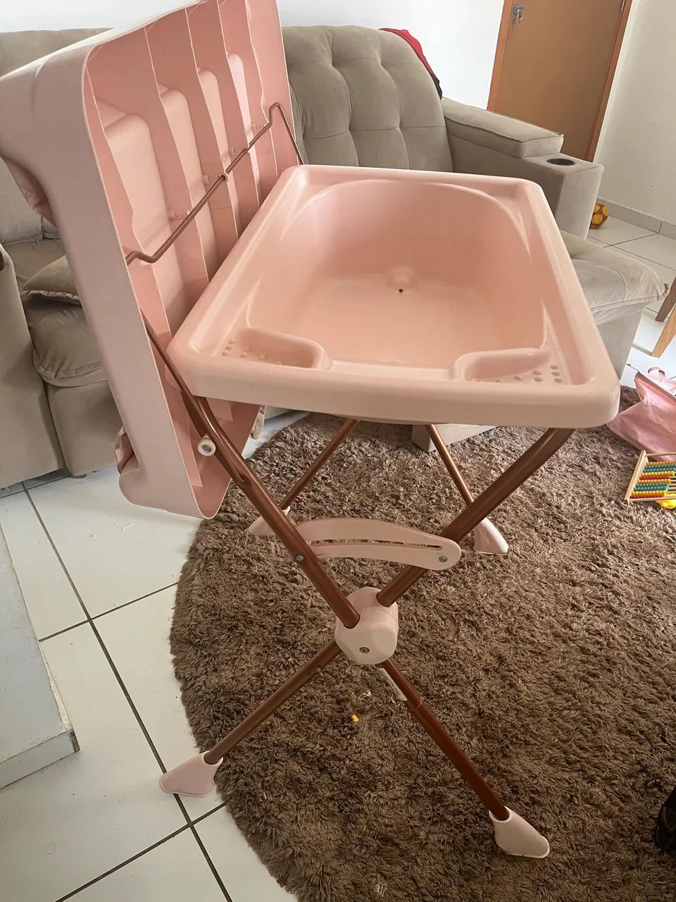 Vendo banheira com trocador  - Foto 2
