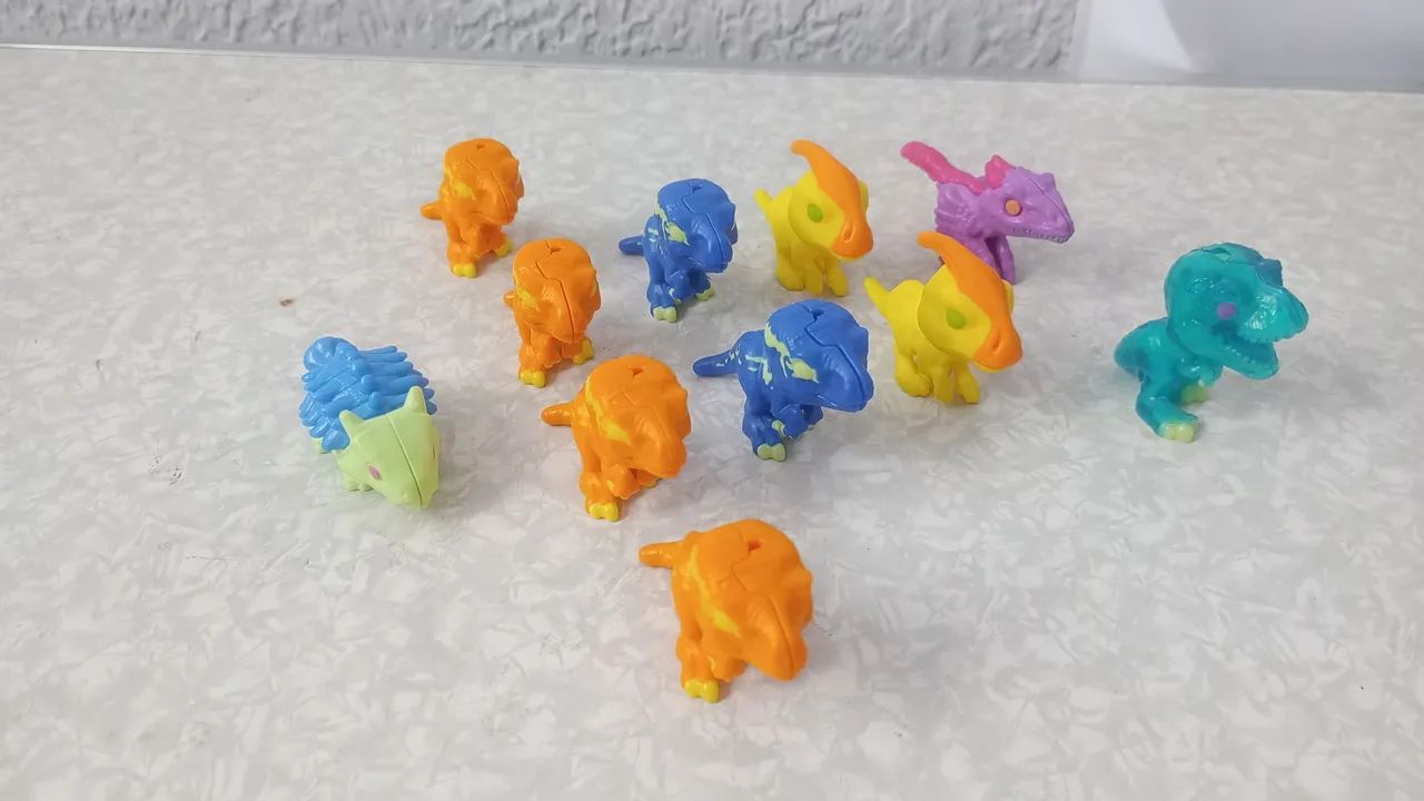 Minaturas Kinder ovo coleção dinossauro  - Foto 2