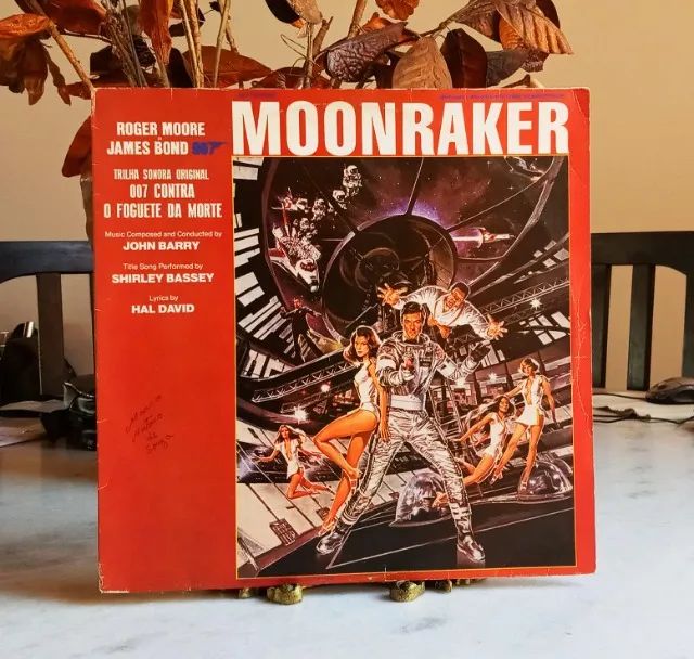 lp vinil - moonraker - 1979 trilha sonora 007 contra o foguete da morte - john barry - Foto 2