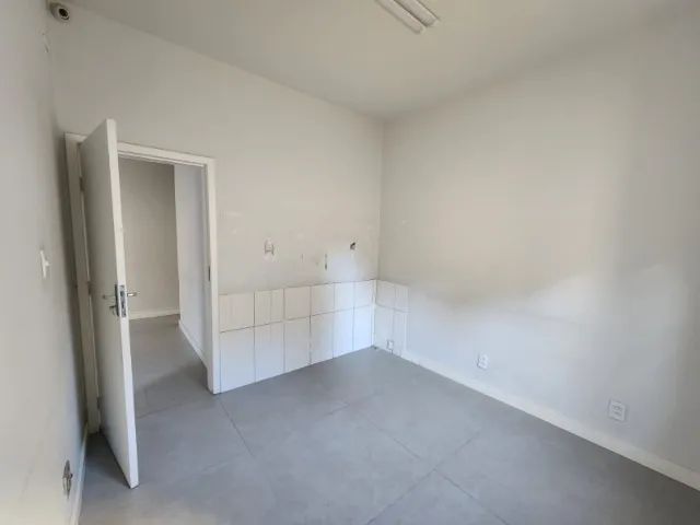 Sala Comercial no centro de Pouso Alegre - Foto 4