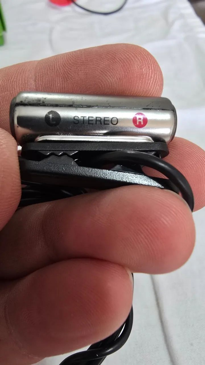 Microfone de Lapela Sony com adaptador P2