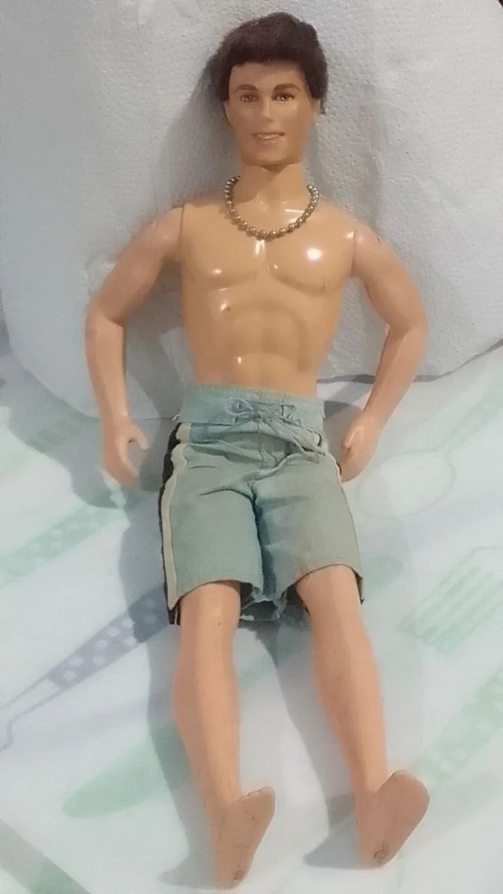 Boneco Ken Mattel ? Cabelo Crespo, Anos 2000, Original, Com Roupa e Colar