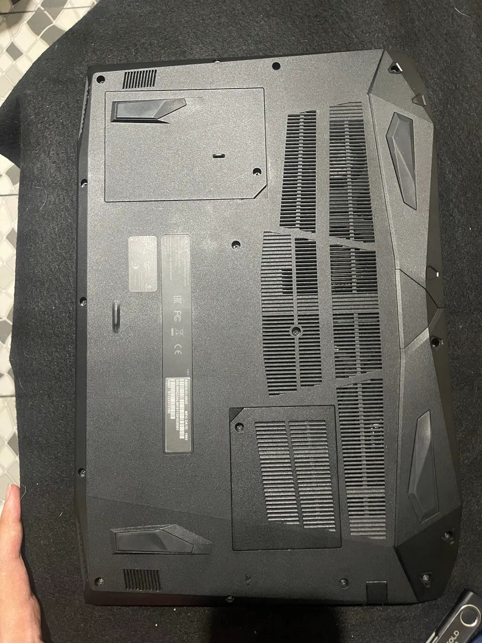 Acer Nitro 5 AN515-51-50U - Foto 4