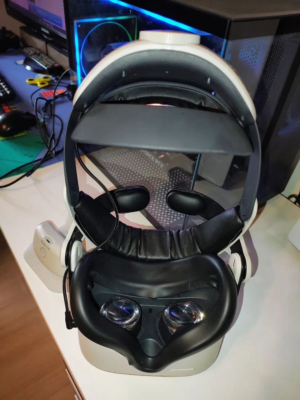 ÓCULOS META QUEST 2 + BOBOVR M2 PLUS - Consoles de Vídeo Game