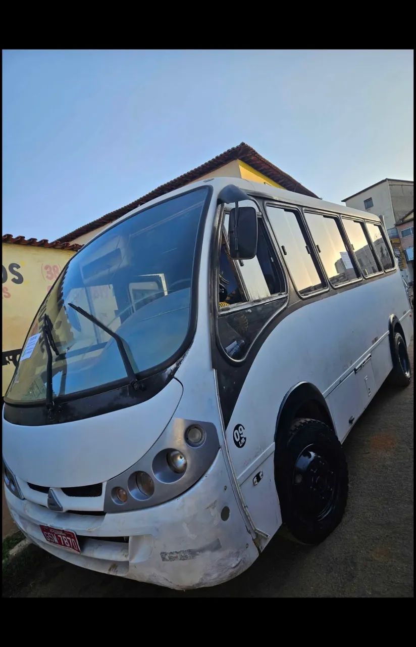 MICRO ÔNIBUS AGRALE 2003 MOTOR MWM - Foto 6
