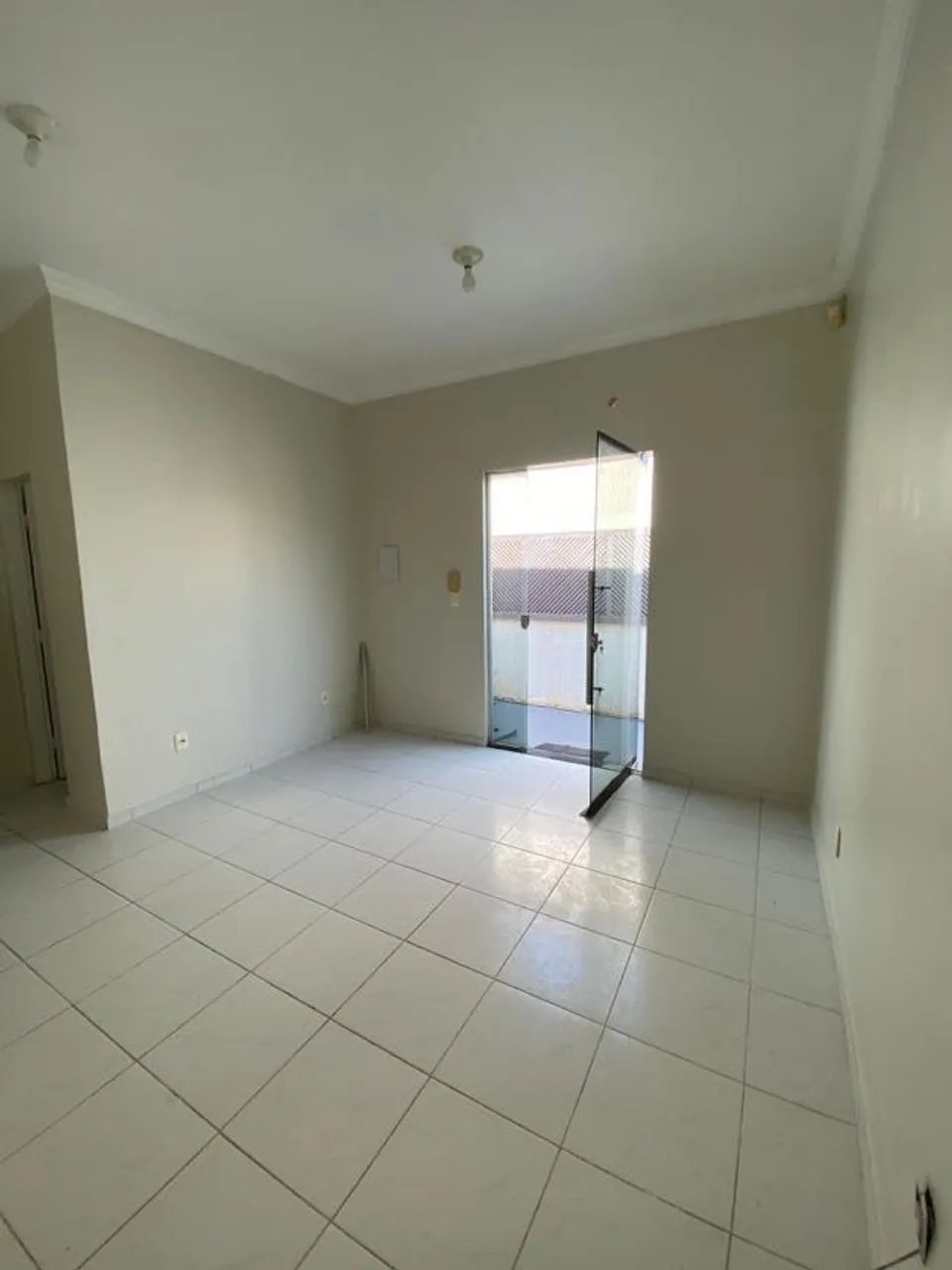 Aluga-se sala comercial no bairro Liberdade. - Foto 5