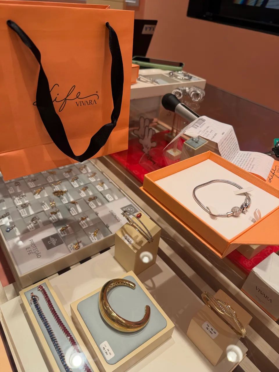 Pulseira Vivara berloques  - Foto 2