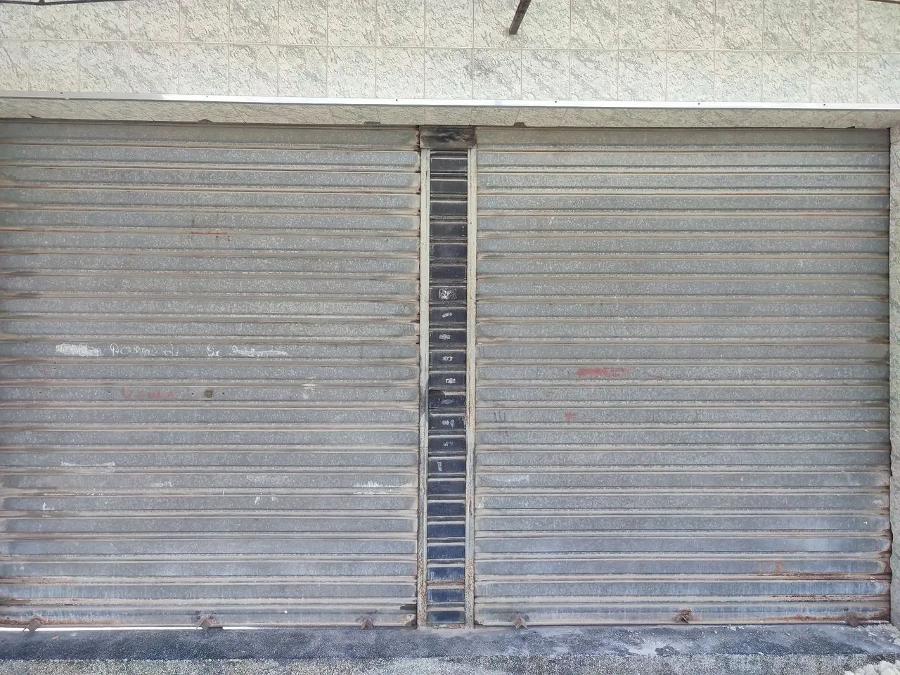 Porta ferro para loja - Foto 2