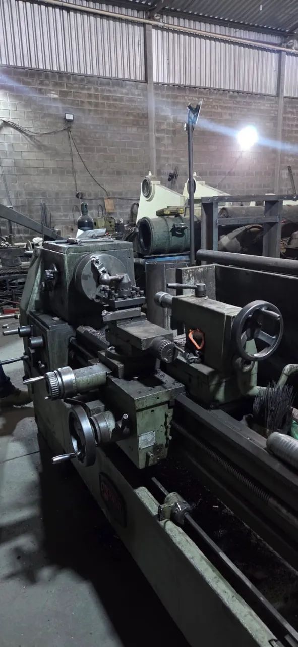 TORNO NARDINI 220M II