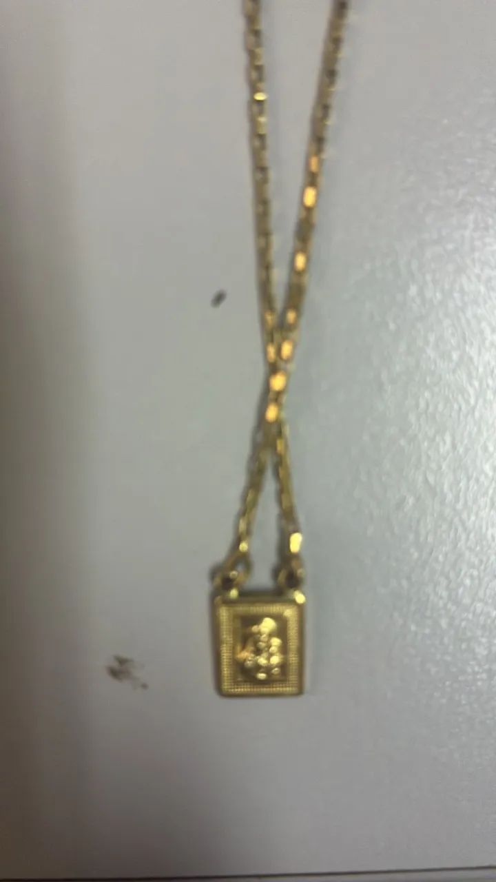 Corrente com escapulário Banhada a ouro. - Foto 2