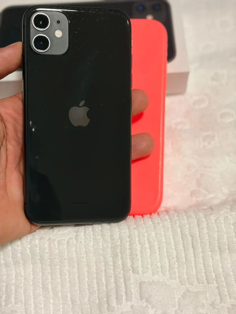 Iphone 11 64gb c/caixa - Celulares e Smartphones - Lago Azul