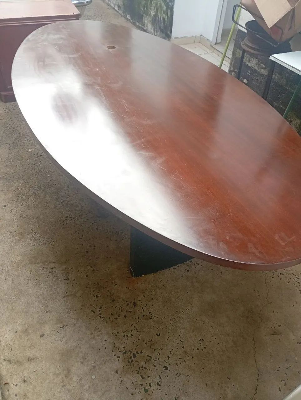 Mesa oval pra diversos ambientes  - Foto 3