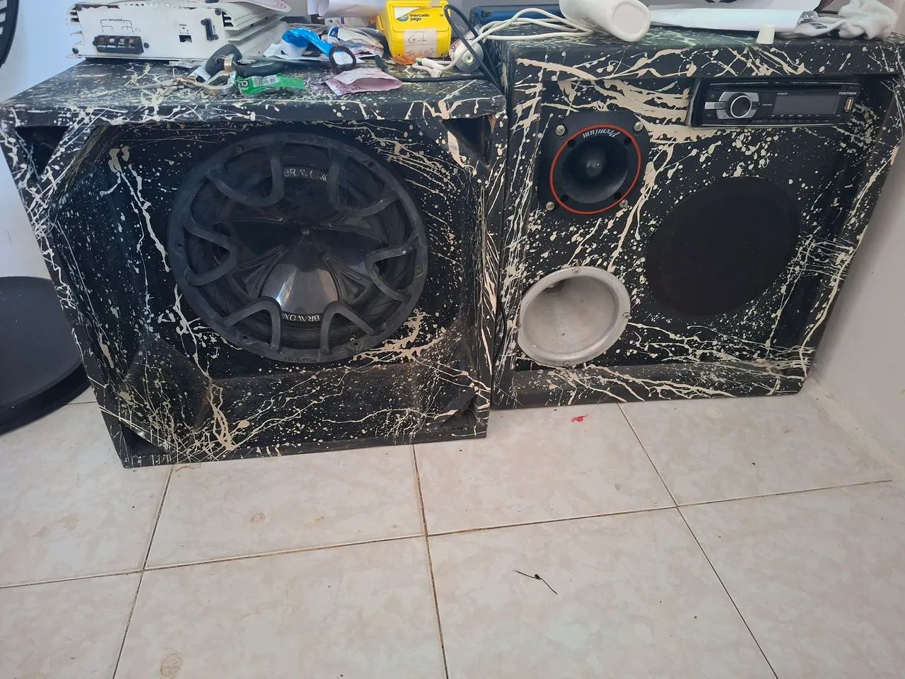 Vendo 2 caixas de som