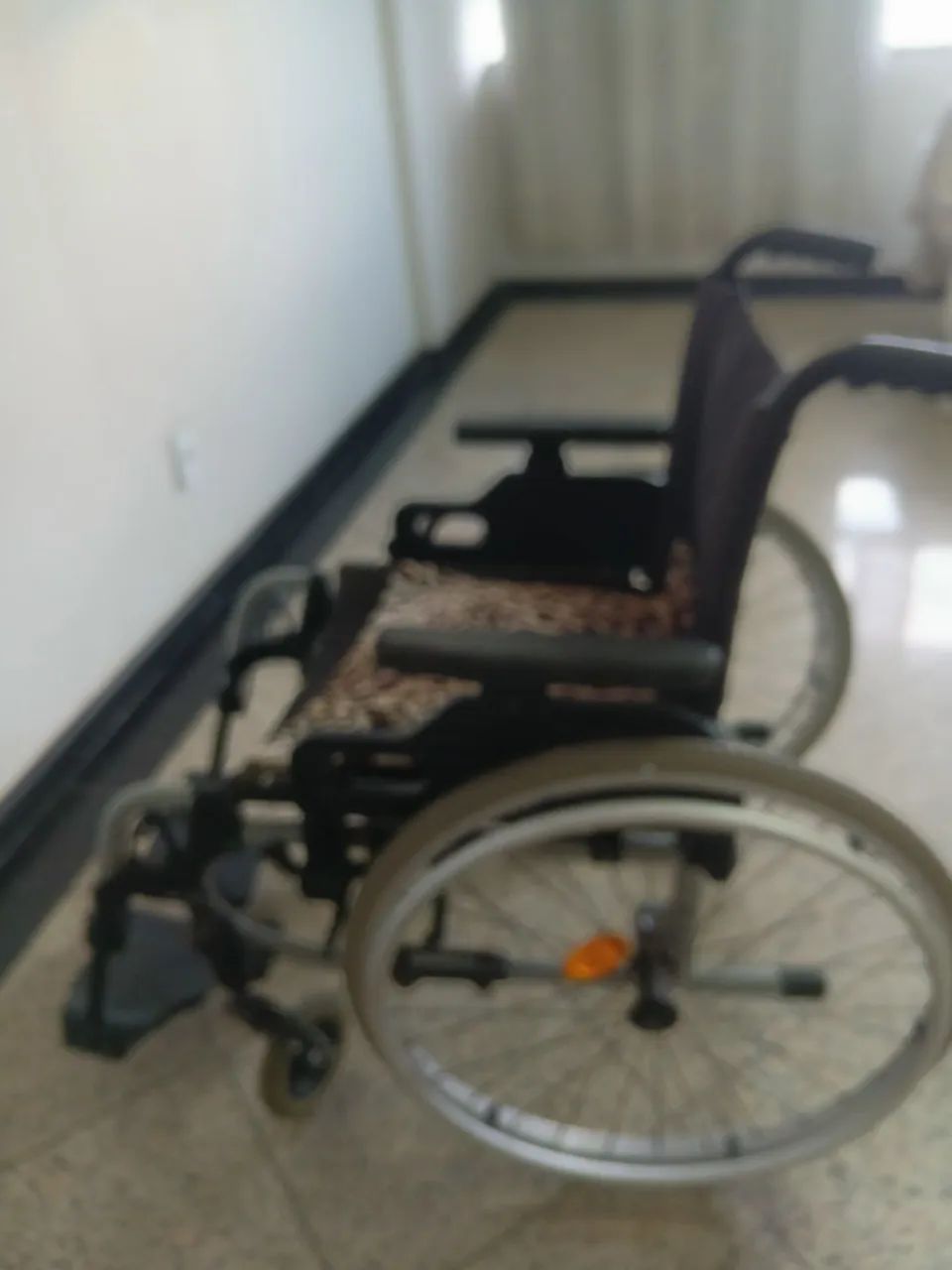 Cadeira de rodas ottobock /contato *98
