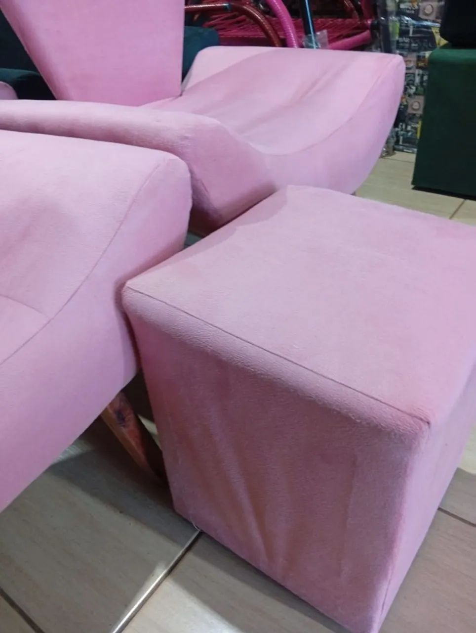 Promoção kit poltrona rosa Suede 3 peças  - Foto 4