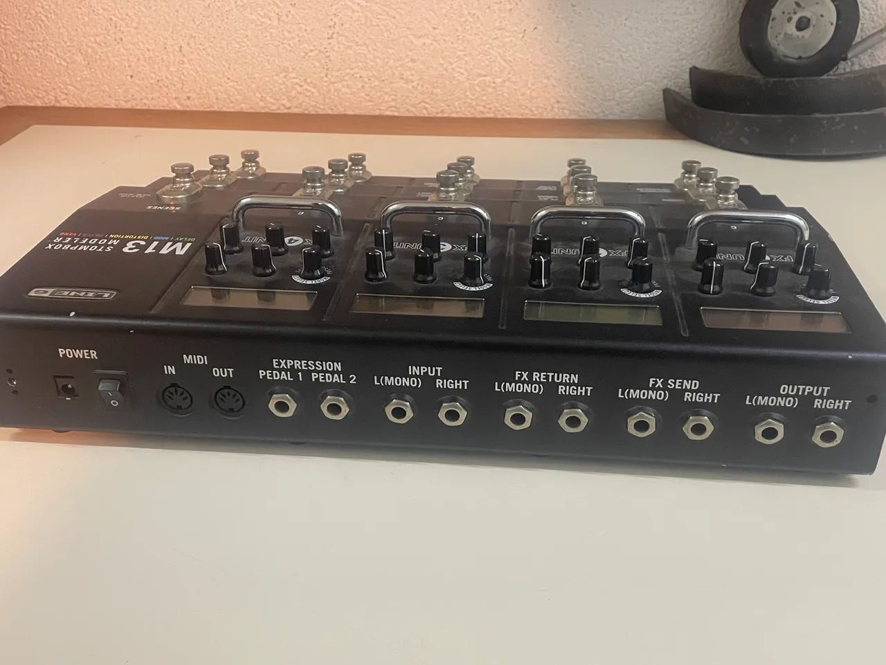 Pedaleira M13 Line 6 - Foto 3