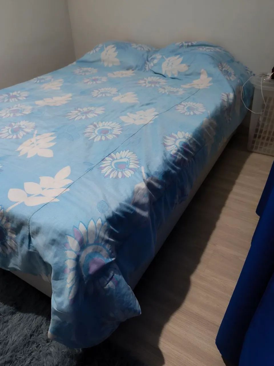 Cama de casal+ colchão 