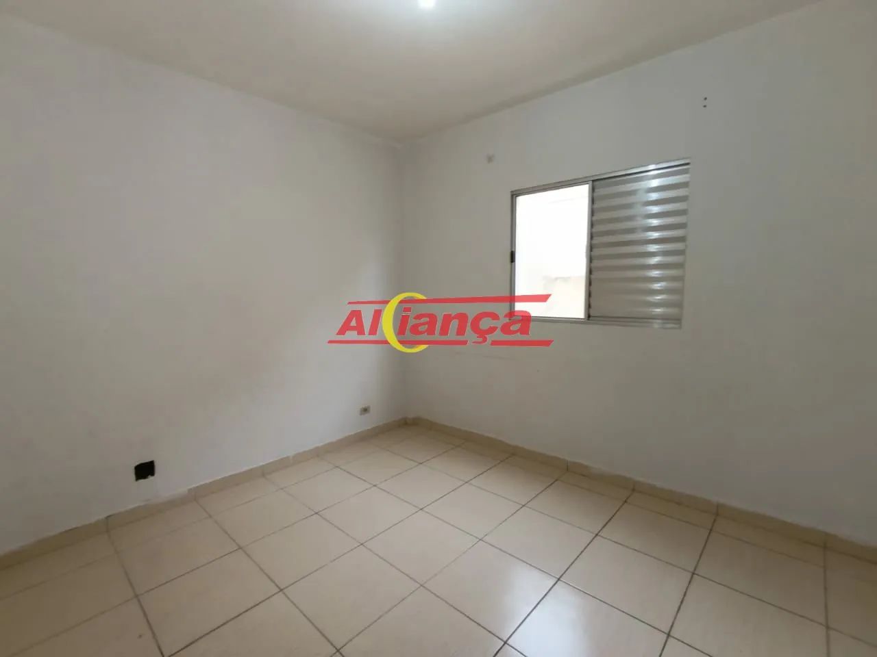 Apartamento para alugar com 2 quartos no Jardim Bom Clima