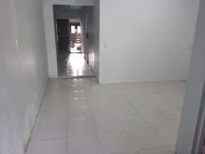 Vendo casa ou troco  - Foto 2