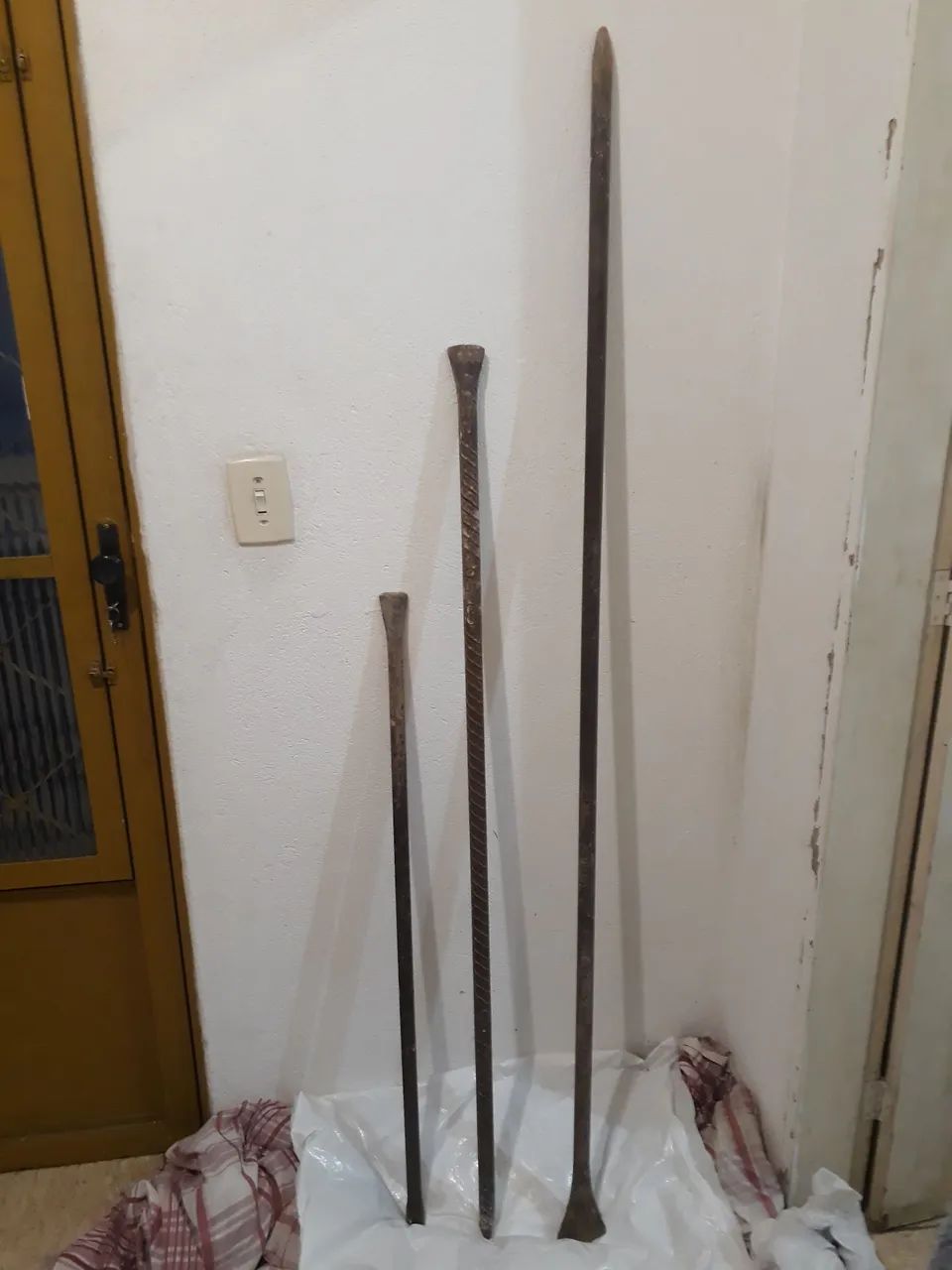 Talhadeira E ponteira  de ferro