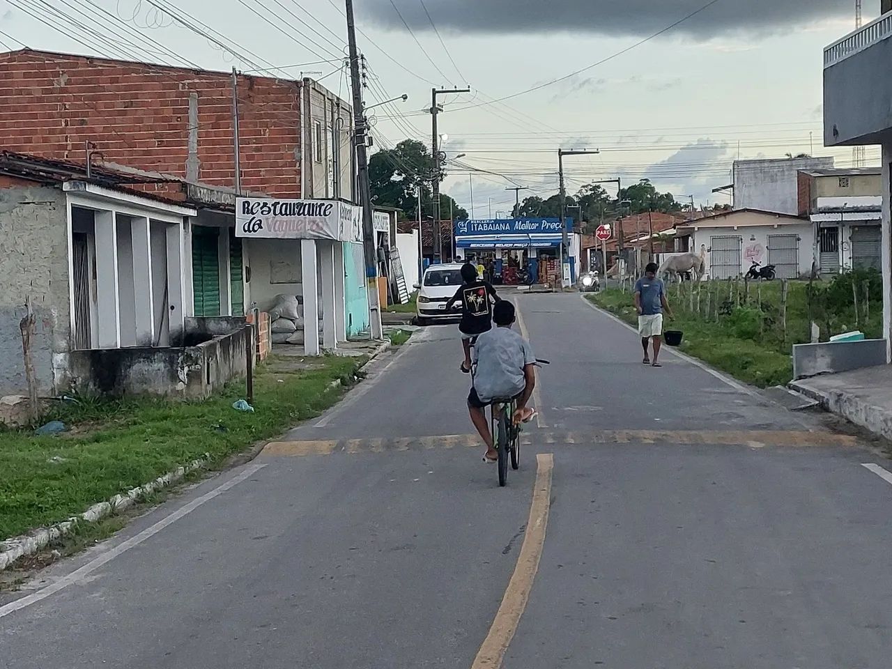 VENDO, TROCO EM CARRO OU MOTO - Foto 2