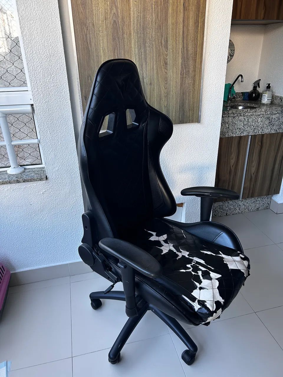 Cadeira Gamer ThunderX3 TGC12 Preta - Foto 3