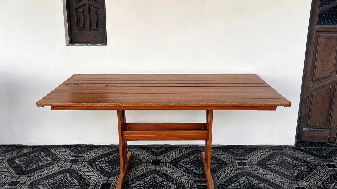Mesa de madeira 