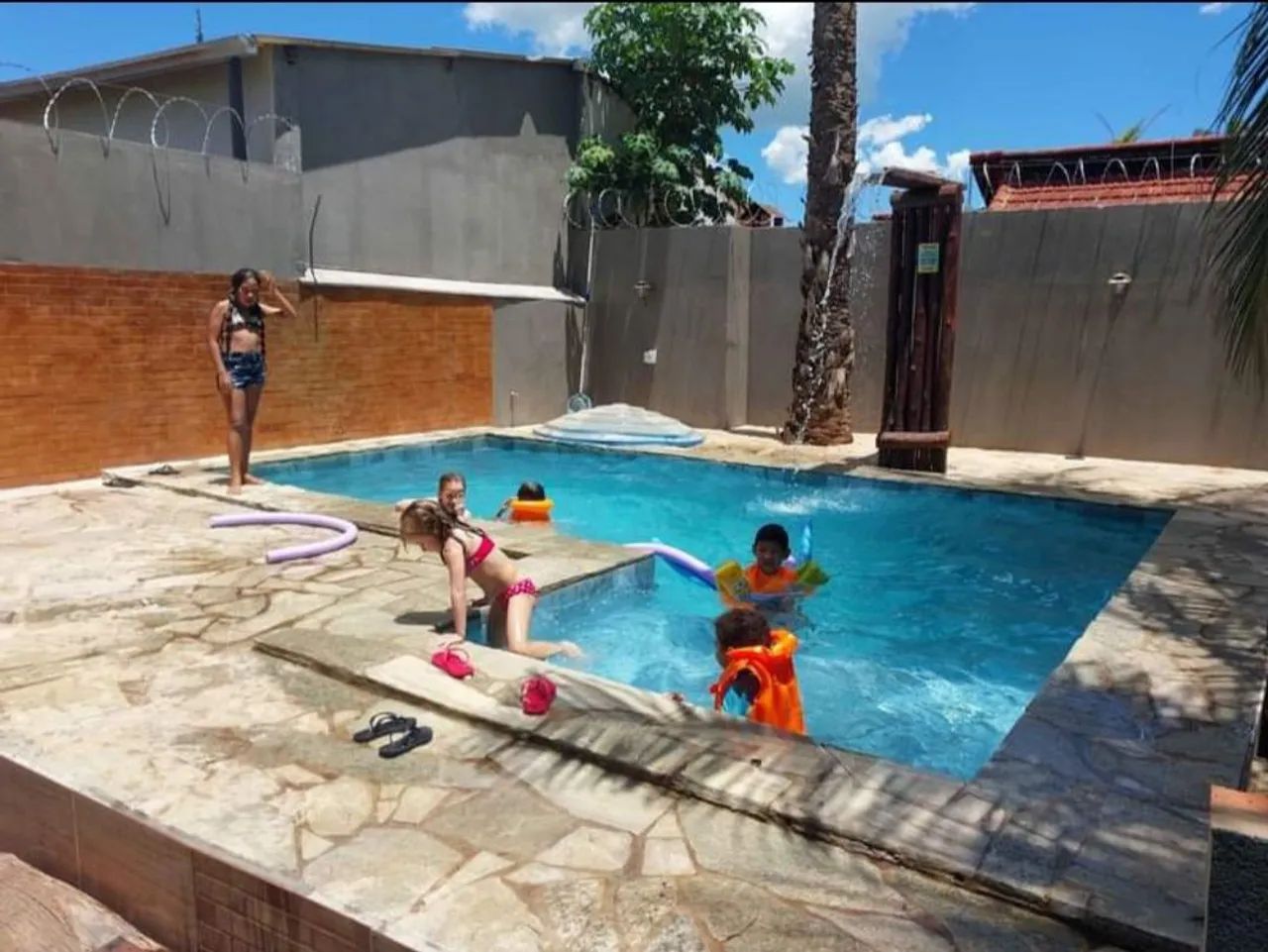 ESPAÇO DE FESTAS COM PISCINA - Foto 2