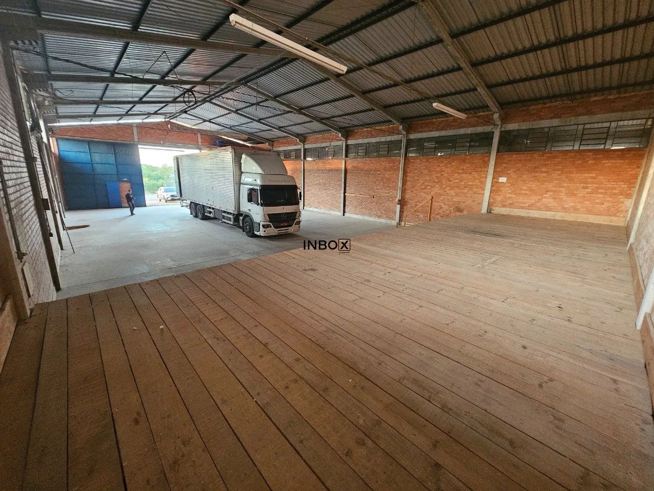 PAVILHÃO COM 500M² EM TAMANDARÉ NA CIDADE DE GARIBALDI - Foto 4