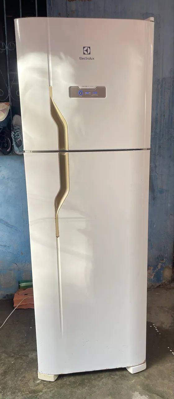 Geladeira Frost free gelando  - Foto 2