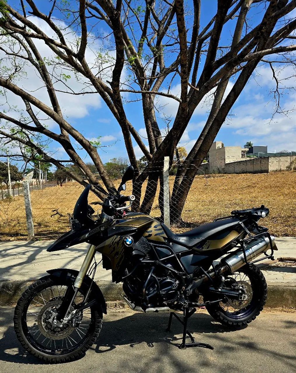 Gs F800 2015