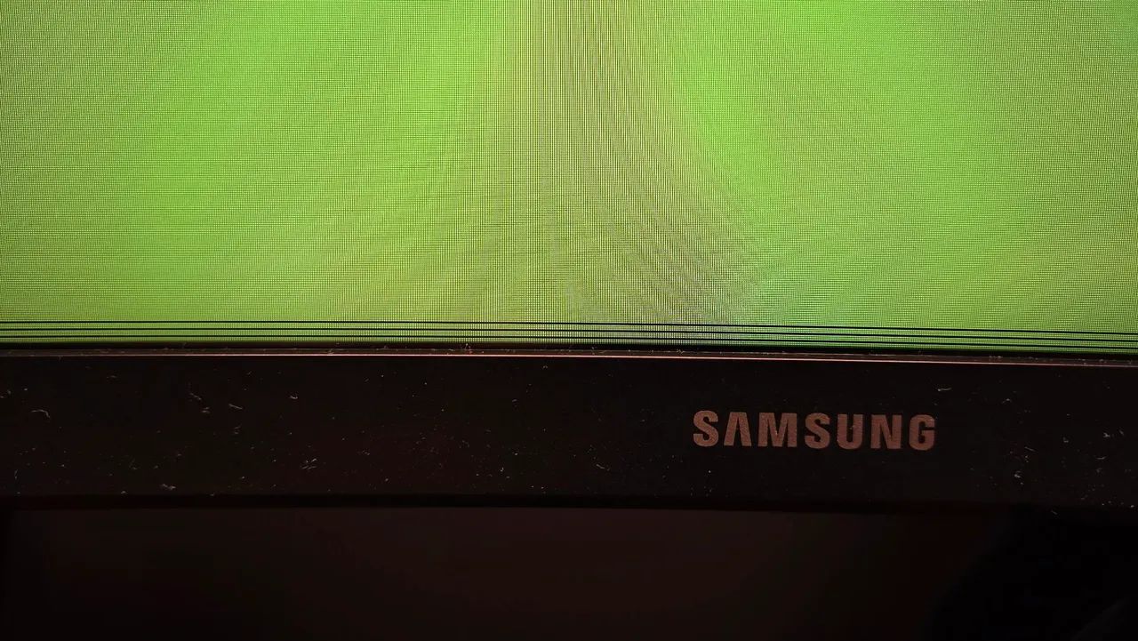 Samsung Odssey G5 Ultrawide 34" com detalhe - Foto 2