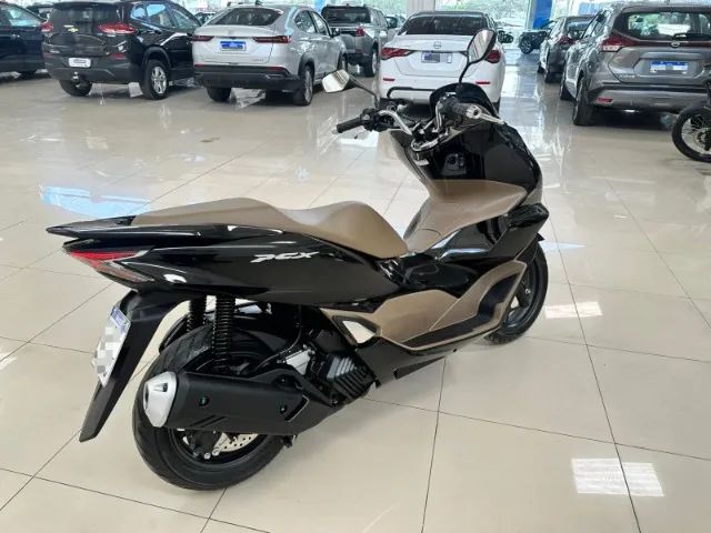 PCX DLX 160 - Foto 3