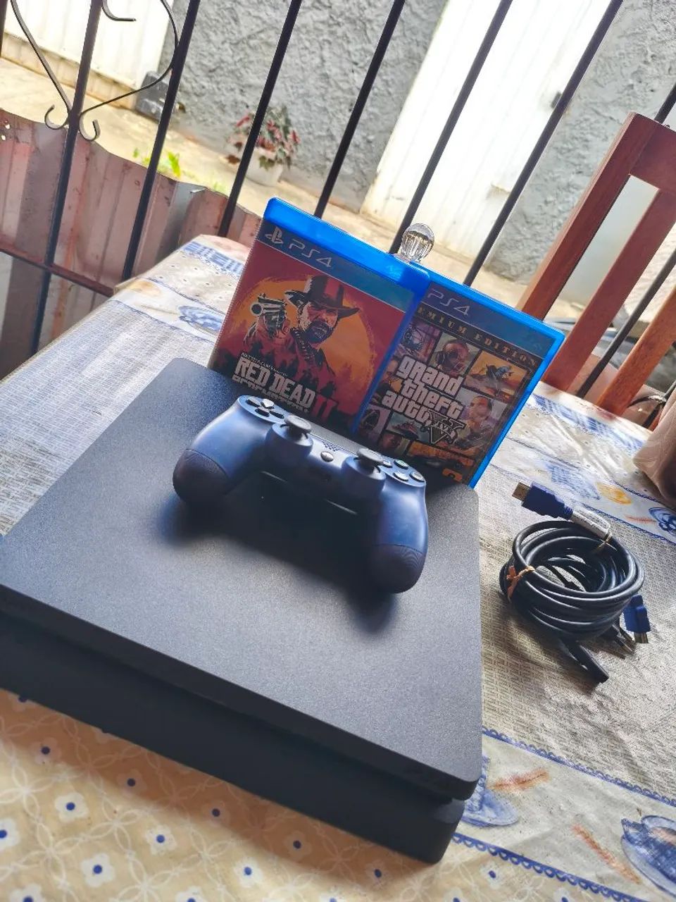 PS4 slim