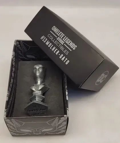 Dc Comics Catwoman Omelete Box - Busto Metal Oficial. - Foto 3