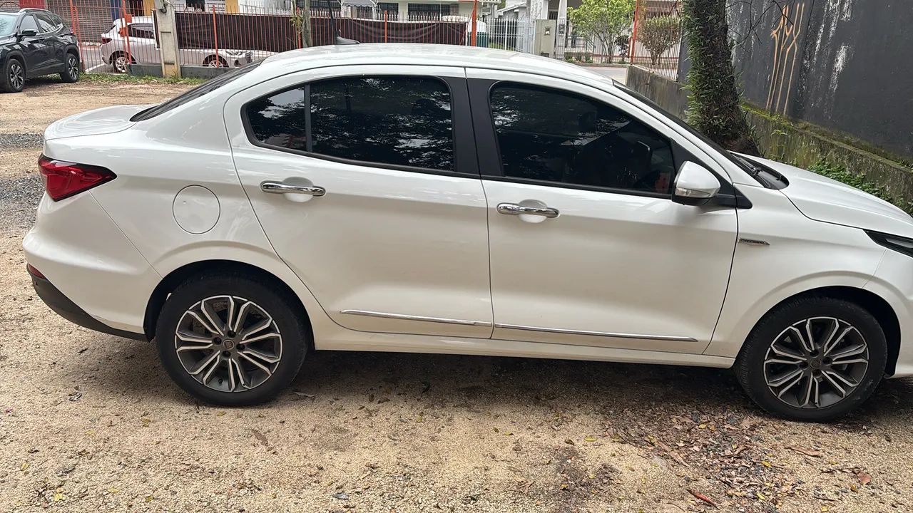 Fiat Cronos Precision 1.8 16V Flex Aut. 2020 - Foto 2