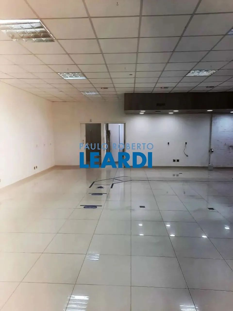 LOJA - PINHEIROS - SP