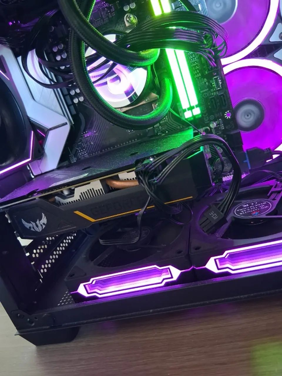 GTX 1660 TI  - Foto 2