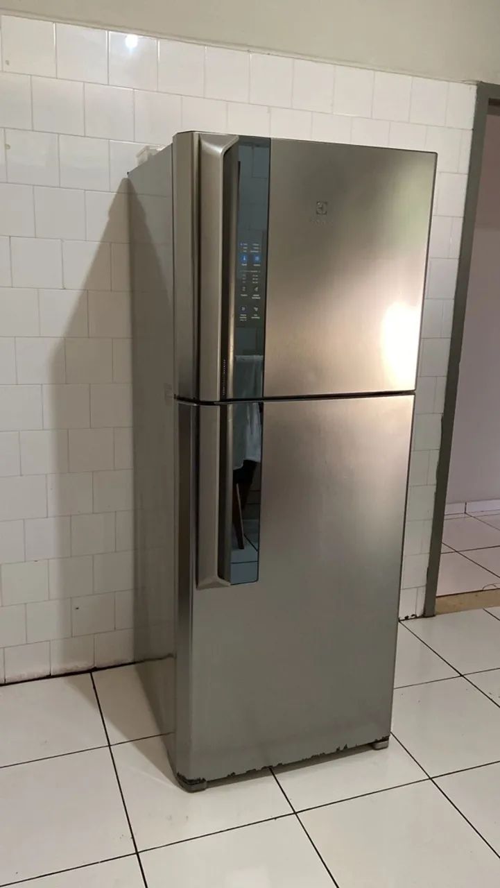 GELADEIRA ELETROLUX IF55S INVERTER 